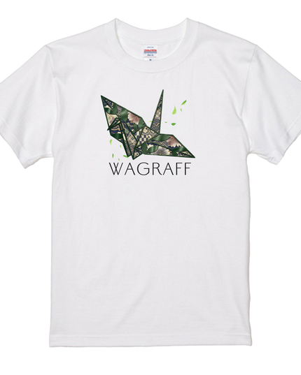 Traditional Japanese patterns x graffiti  T-Shirt (109)